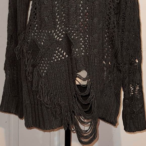 Love Riche Green Grayish Distressed Knit Sweater Top NWOT - Picture 5 of 14